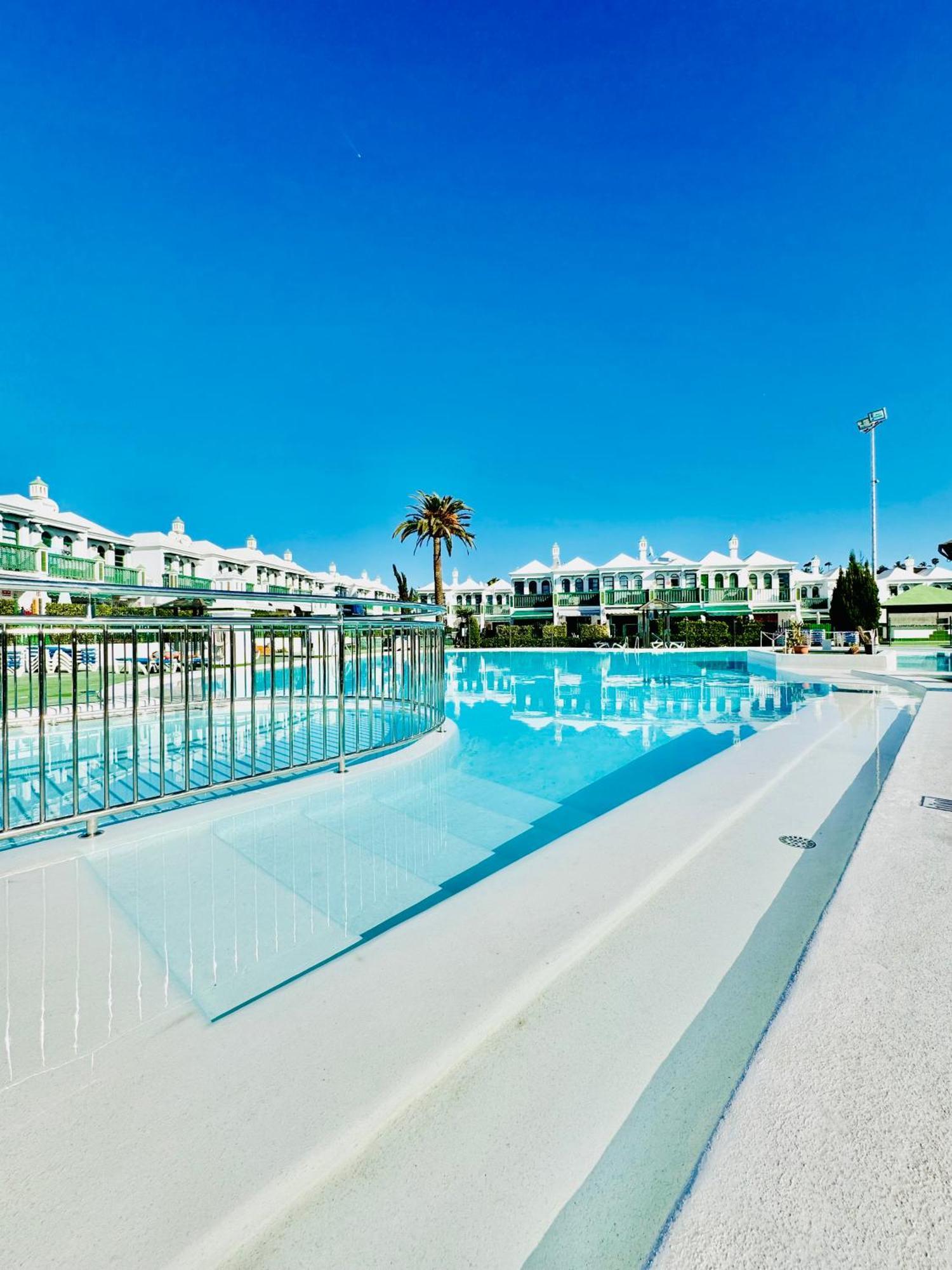 Casa Dunaflor Maspalomas  Buitenkant foto